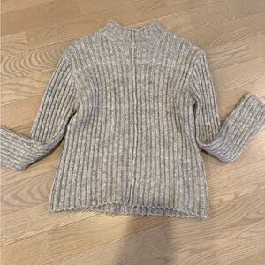 Ribbed Mock-Neck Women's Sweater - Taupe